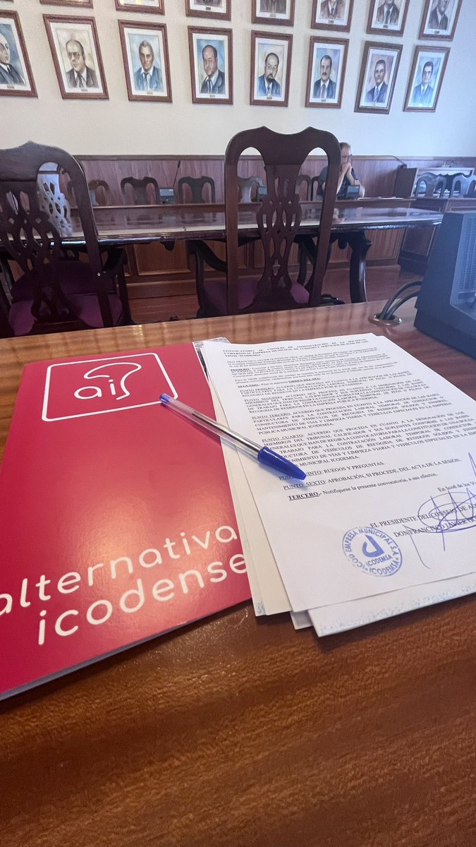 JavierSierraTF's tweet photo. Cumpliendo con nuestra representación en el Consejo de Administración de la empresa pública #Icodemsa #Icod https://t.co/uSeMVEIxJW