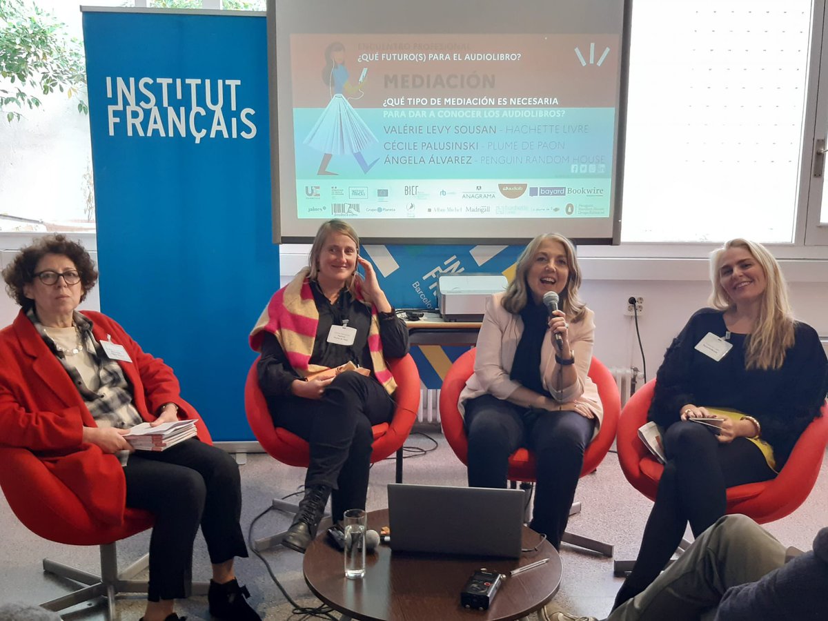 Institut français de España (@if_espana) on Twitter photo 📖 Mesa - Mediación
“¿Qué tipo de mediación para dar a conocer el audiolibro?” 🎧📚
Última mesa redonda de la jornada de reflexión
🔹Con Roseann Lake de <a href="/RBmediaCo/">RBmedia</a>, Valérie Lévy-Soussan <a href="/Audiolib1/">Audiolib</a>, Angela Alvarez <a href="/penguinrandom/">Penguin Random House 🐧🏠📚</a>
📍<a href="/IF_Barcelona/">Institut français de Barcelona</a>
#digital #novembrenumerique 📖 Mesa - Mediación
“¿Qué tipo de mediación para dar a conocer el audiolibro?” 🎧📚
Última mesa redonda de la jornada de reflexión
🔹Con Roseann Lake de <a href="/RBmediaCo/">RBmedia</a>, Valérie Lévy-Soussan <a href="/Audiolib1/">Audiolib</a>, Angela Alvarez <a href="/penguinrandom/">Penguin Random House 🐧🏠📚</a>
📍<a href="/IF_Barcelona/">Institut français de Barcelona</a>
#digital #novembrenumerique