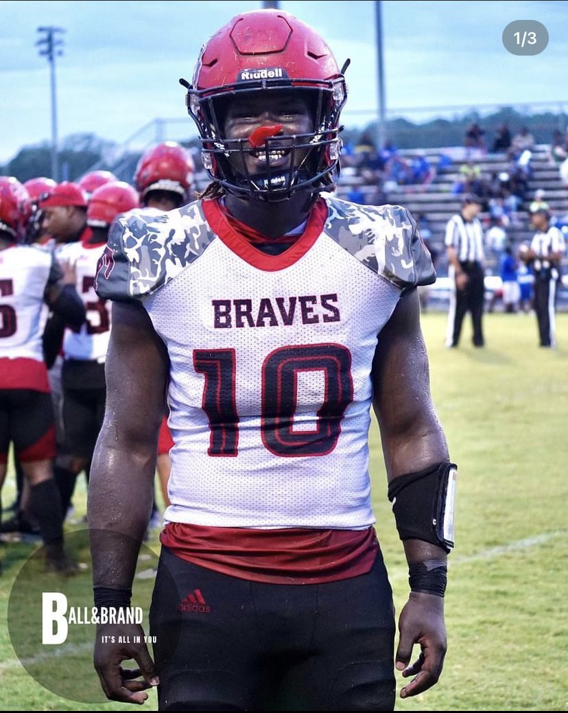 DacoachMike's tweet photo. From Indiana to FL, Congrats on making the ALL GATEWAY CONFERENCE!! @LashunM10 💪🏾🖤❤️ https://t.co/5WasRfZUT0