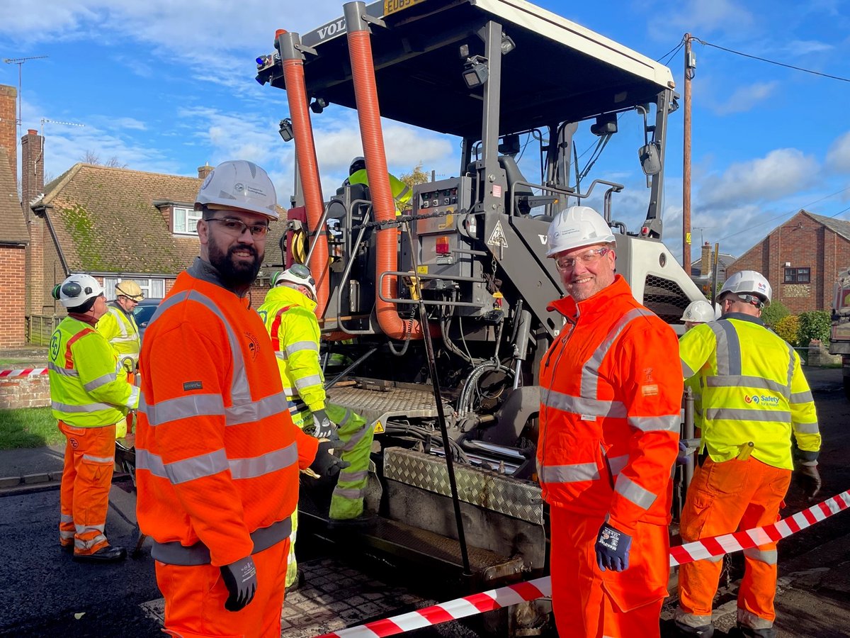 Princesris's tweet photo. Bucks Council is working with #Roadfill, trialling the limited use of recycled plastic in road resurfacing. Although trialled successfully in Europe, these are the first trials of their kind in the UK. To read more on this, please visit: https://t.co/i0SOwKMY5t https://t.co/3mppbdisJl