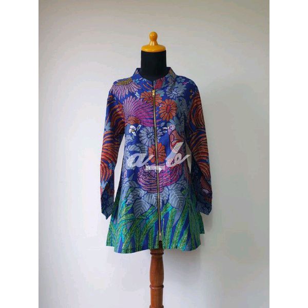 Ayu_dwl's tweet photo. Saya menjual Tunik Batik Nature-B... seharga Rp195.000. Dapatkan di Shopee sekarang! https://t.co/PlUKh2fqlu #ShopeeID https://t.co/yG3lQlkso3