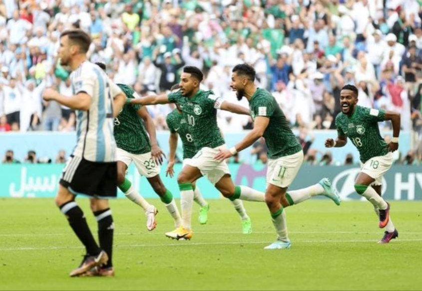 Kemenangan Arab Saudi atas Argentina 2-1, ini menjadi pelajaran buat PSSI bhw anda juga pasti bisa...😊💪