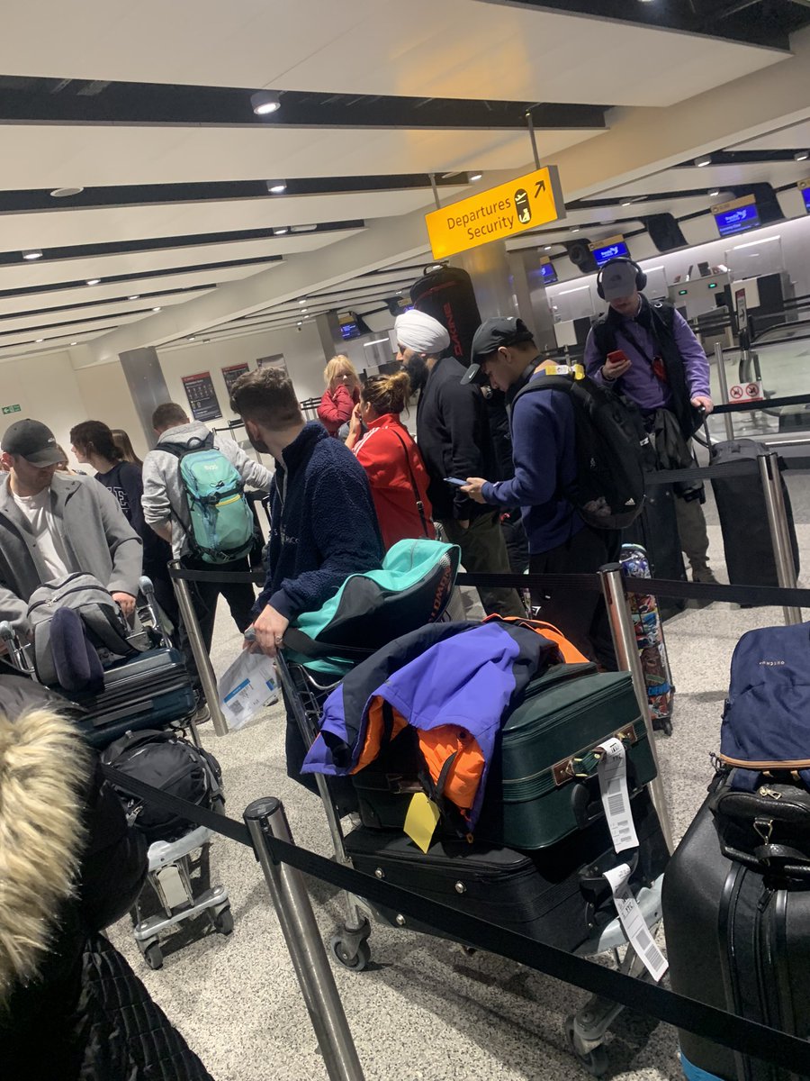 BTC_Baby77's tweet photo. What happened to your service @WestJet ? Lineup of people waiting for, 1 person working, one other on the phone for half hour, most desks closed. #mightyhavefallen @HeathrowAirport https://t.co/5kZPZ99sYd
