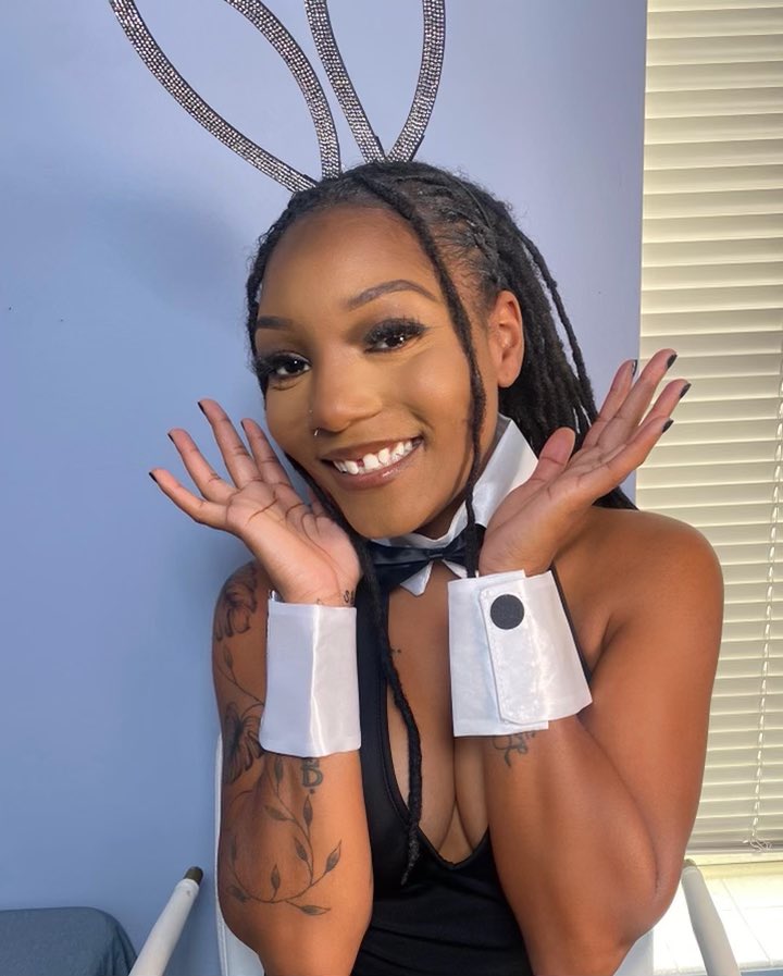 multifairytemp's tweet photo. “my bEARTHday tomorrow” 🎉 

Thank you @charmantstudios x @barbaradajour ; as always !🧡 https://t.co/YTFJAv6GtA