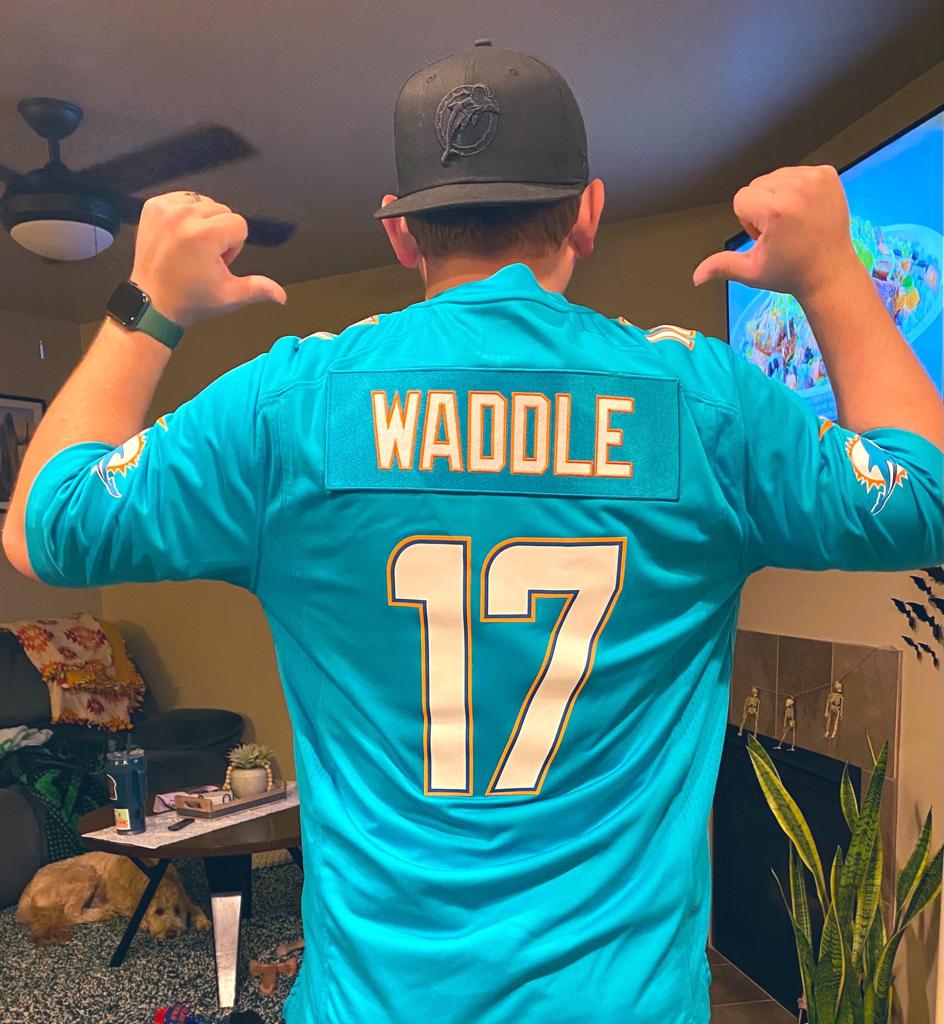 VIBZ © on X: 'Replace your RT17 jersey with a Waddle nameplate!! Available  now!! 