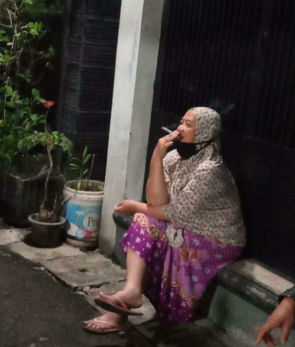 potret ibu ibu saat tvnya dikuasai suami