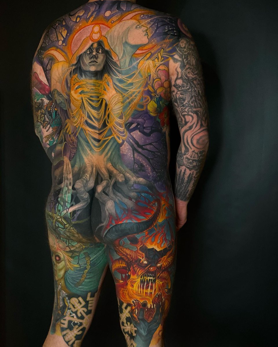 sacredhearttat's tweet photo. May the Norse be with you.
Three Norns, Yggdrasil, Surtr and Hela back piece by @getmooretattoos
#sacredheartvancity #vancouvertattoo #vancityoriginals #stevemooretattoos #norsemythology #threenorns #yggdrasil #sutr #hel #Sacredhearttattoo #Sacredheartvancouver #Vancouver #Tattoo https://t.co/ZWnDkj9xEd