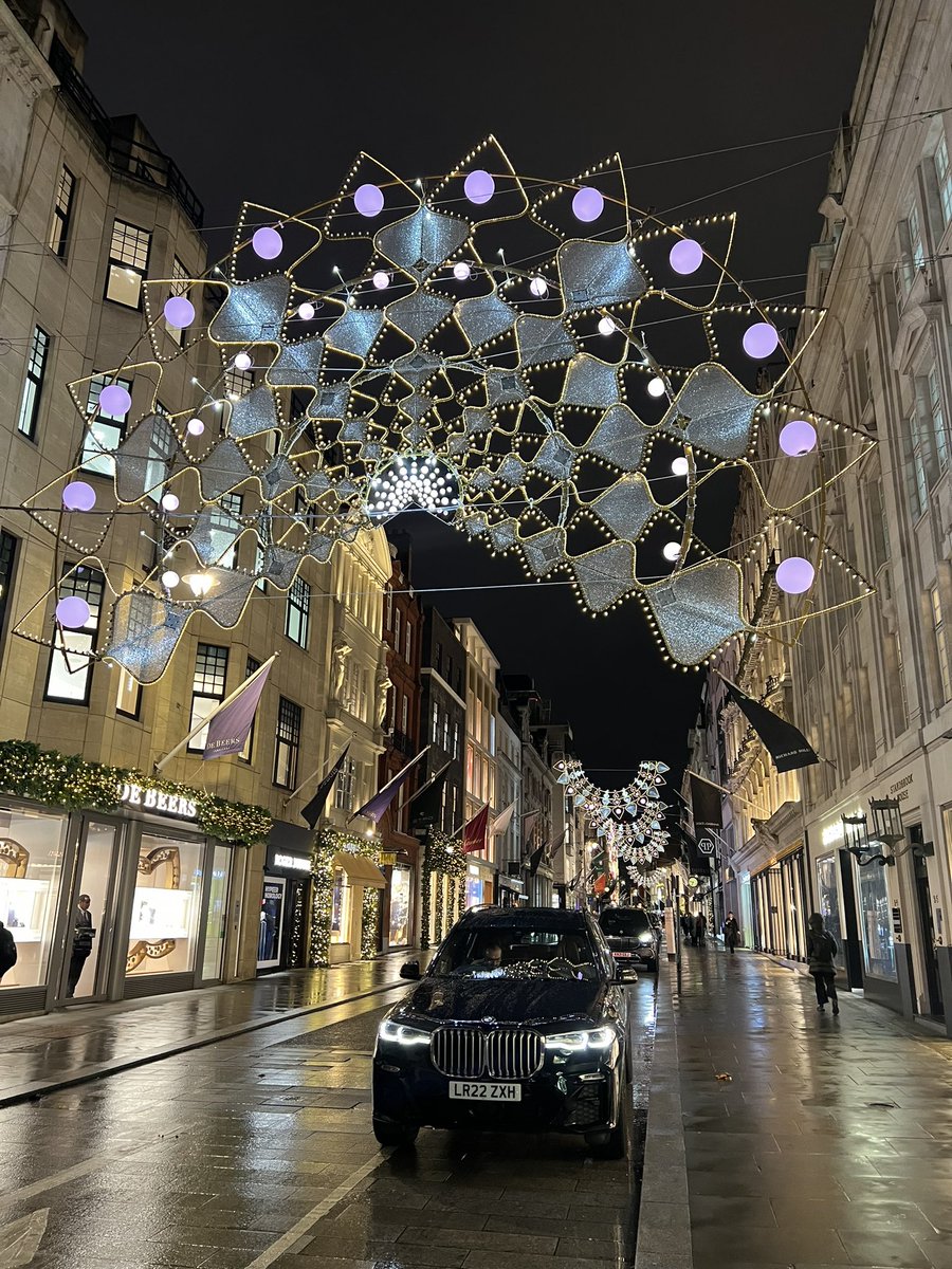 Anshul Raja tweet media