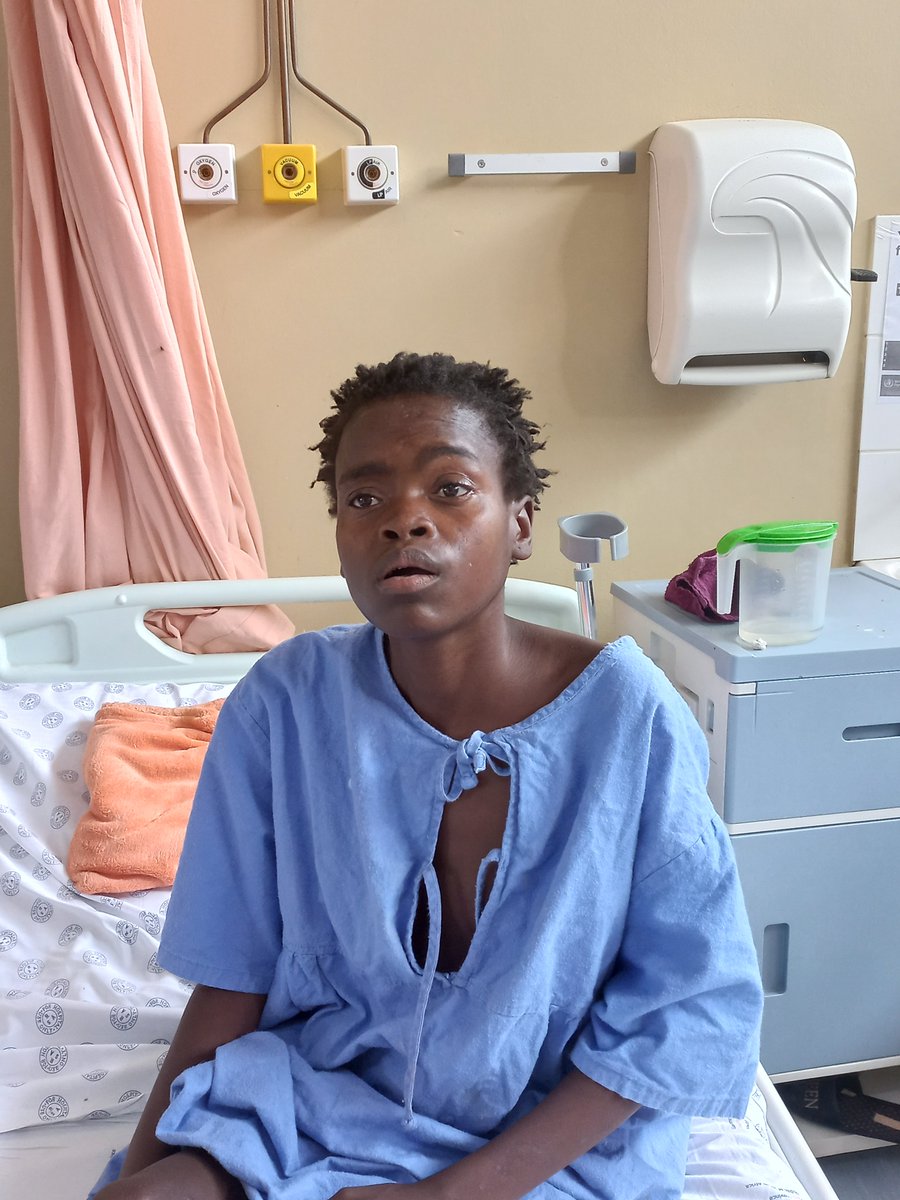 TembisaHospital's tweet photo. Tembisa Hospital requests your assistance in finding the family of Thembi Khubeka. 

Thembi says she is from Angus in Thokoza. She says her aunt's name is Rose Skhosana who is based in Thokoza.
#Thread https://t.co/beY8pGPhxe