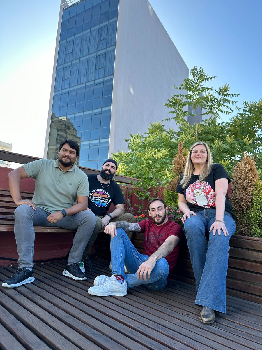 coderio_'s tweet photo. La semana, nuestros #speakers oficiales se reunieron en la #oficina de BA🇦🇷 para darle la #bienvenida a dos nuevos integrantes de este #DreamTeam ⭐Diego Barros y Fabián Panettieri⭐ Se vienen cosas buenas y el #CoderianTeam lo sabe! #coderio #BeCoderian #ambassadors #welcome https://t.co/dO17Hm8ruY