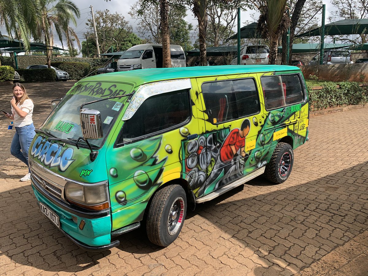 Had a lot of fun filling in as a #Matatu driver today 💥 We took our #MtaSafiRadaSafi 🚌 on its maiden voyage to #Mathare where we talked to locals about #circulareconomy, #wastemanagement & saw great examples of how to make #TrashtoCash while taking care of the environment 🌱