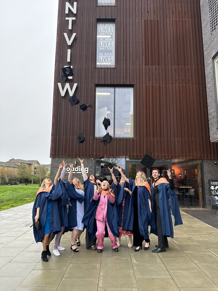 theatrical_anna's tweet photo. Master of Arts π Over and out, @MountviewLDN π€ #creativeproducing https://t.co/ijddvjSTVu