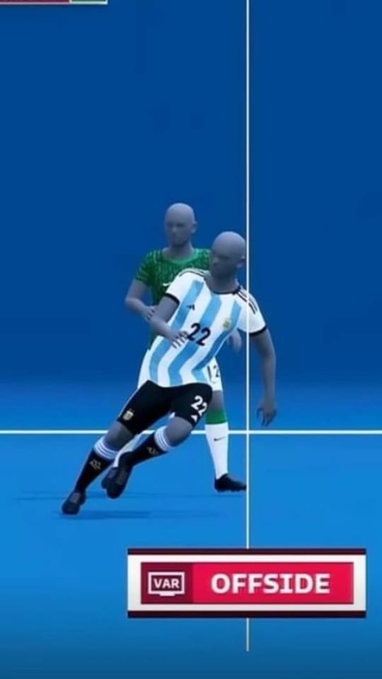 CineAFondo_Ok's tweet photo. ¿ENSERIO? ¿Esto es sacar ventaja en una jugada?
El pie debería ser una referencia, NO una uña de la mano izquierda o un pelito despeinado.

¡DEJATE DE JODER! 😡🤬

#QatarWorldCup2022 #Qatar2022 #Mundial #Fútbol #Mundial2022 #Argentina #Messi #anulomufa #VAR https://t.co/N686hWPRAR