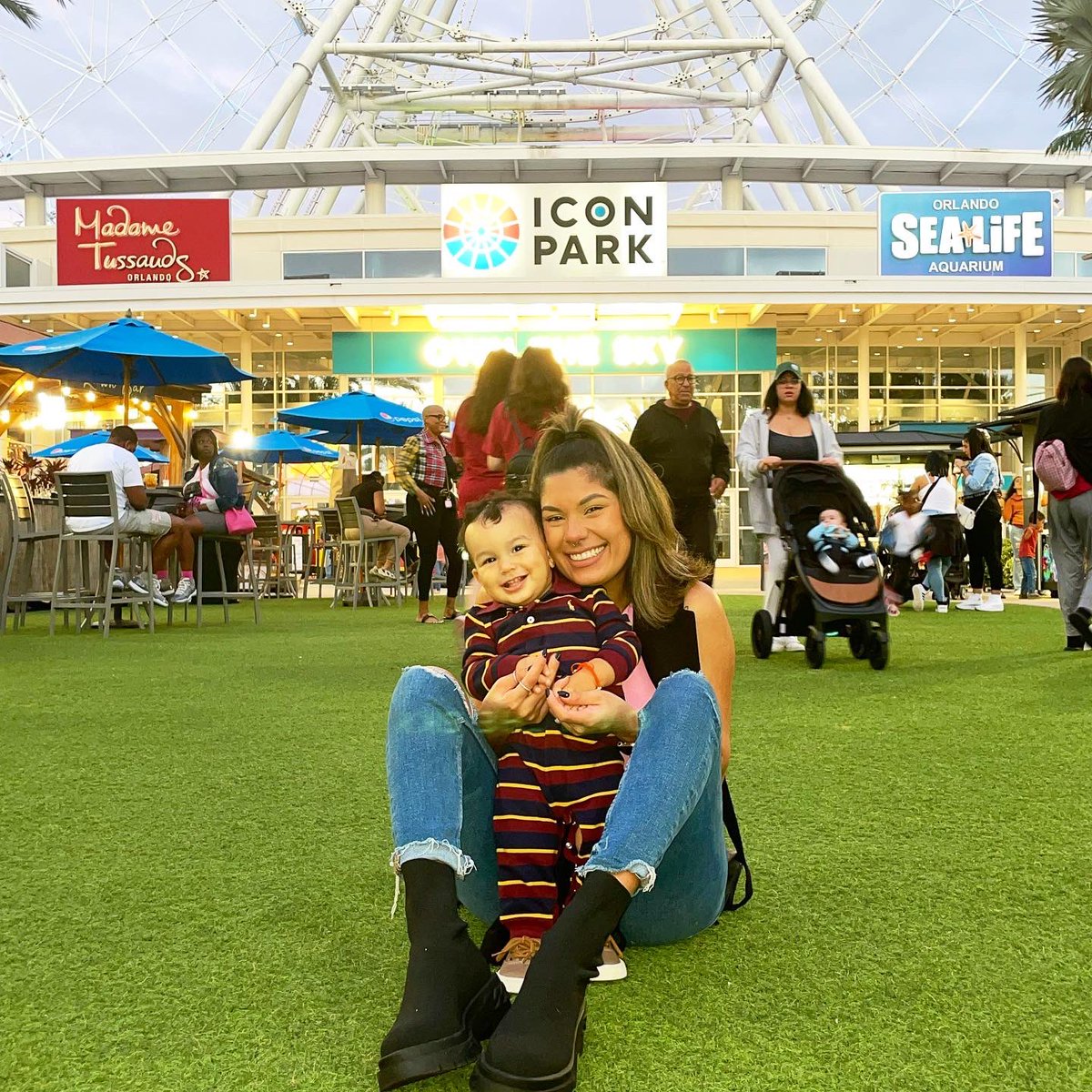 camila00rey's tweet photo. Me encanta presumir tu felicidad, te amo mi amor👩‍👦🤍 Happy 1rst Birthday! https://t.co/S2CPMMFxtK