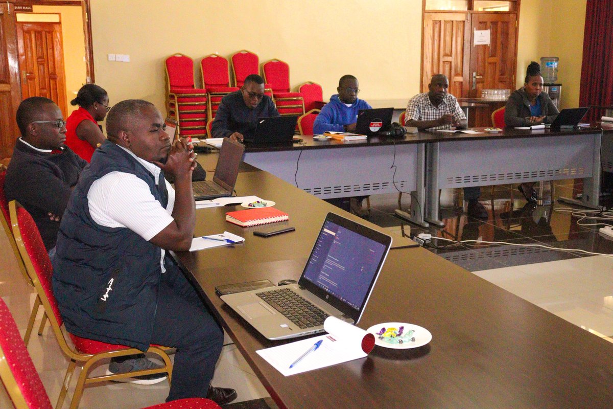KEWASNET's tweet photo. #OnGoing
#KEWASNET is participating in a #CatchmentToTap (C2T) workshop to review the existing tools and develop advocacy materials for #IWRM for #WASH by @WWF_Kenya in Naivasha. https://t.co/jTXBsVmIMI