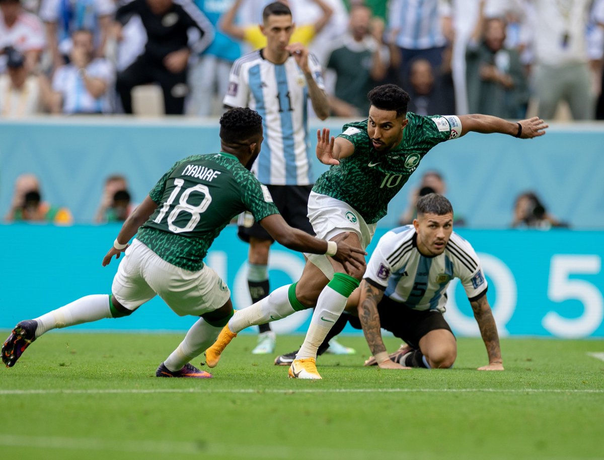 alsaeeidi6's tweet photo. الأخضر يصنع التاريخ 🔥🔥🔥

#FIFAWorldCup 
#مونديال_قطر_2022 
#السعوية_الارجنتين https://t.co/2PrKZ8Xm4E