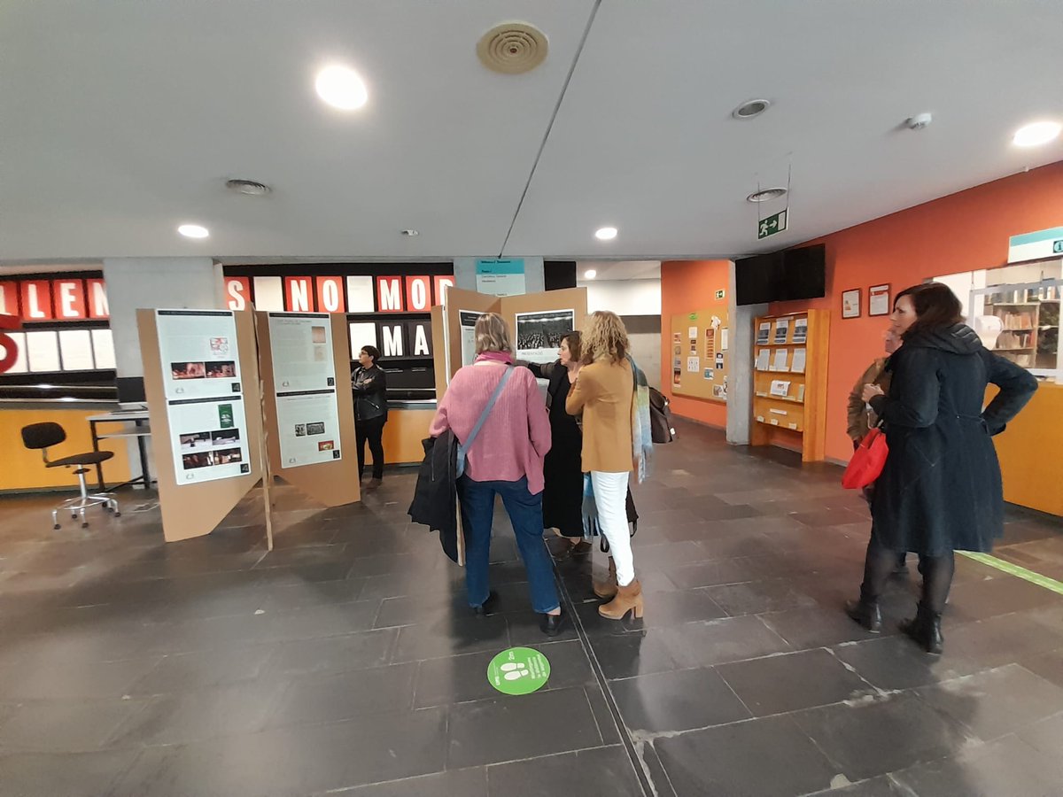 📣La <a href="/UABBarcelona/">Universitat Autònoma de Barcelona</a> presenta el cicle d’activitats en commemoració del quart centenari del naixement de Molière.
Imatges de l'acte a la Sala José Agustín Goytisolo <a href="/BHumanitatsUAB/">B. Humanitats UAB</a> 👇