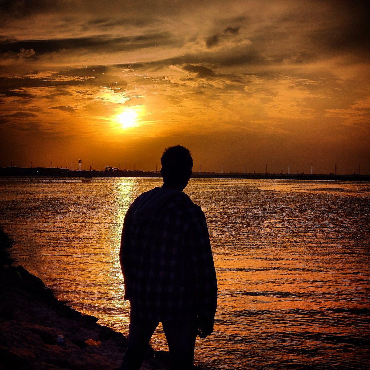 A beautiful sunset captured on OnePlus 10T

#photography #tech <a href="/OnePlus/">OnePlus</a> <a href="/OnePlus_MENA/">OnePlus MENA</a>