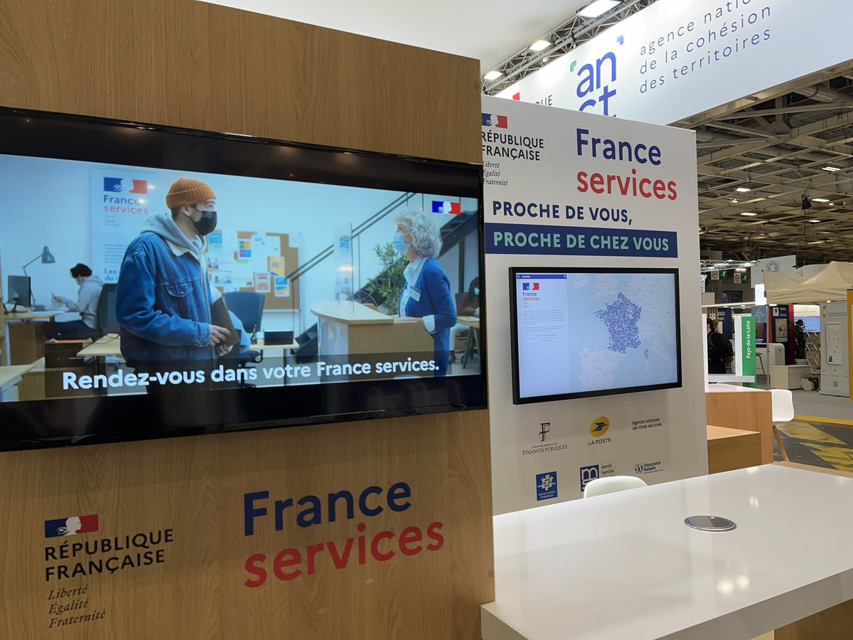 ANCTerritoires's tweet photo. 🚀 C’est parti pour le #SMCL2022 !
👉🏼 Retrouvez-nous au pavillon 4, stand D40 !
➡️ Des chargés de mission régionaux  pour répondre à toutes les questions des élus par territoire 🏡 + un corner #FranceServices dédié 😃 https://t.co/VZCcusmVCZ