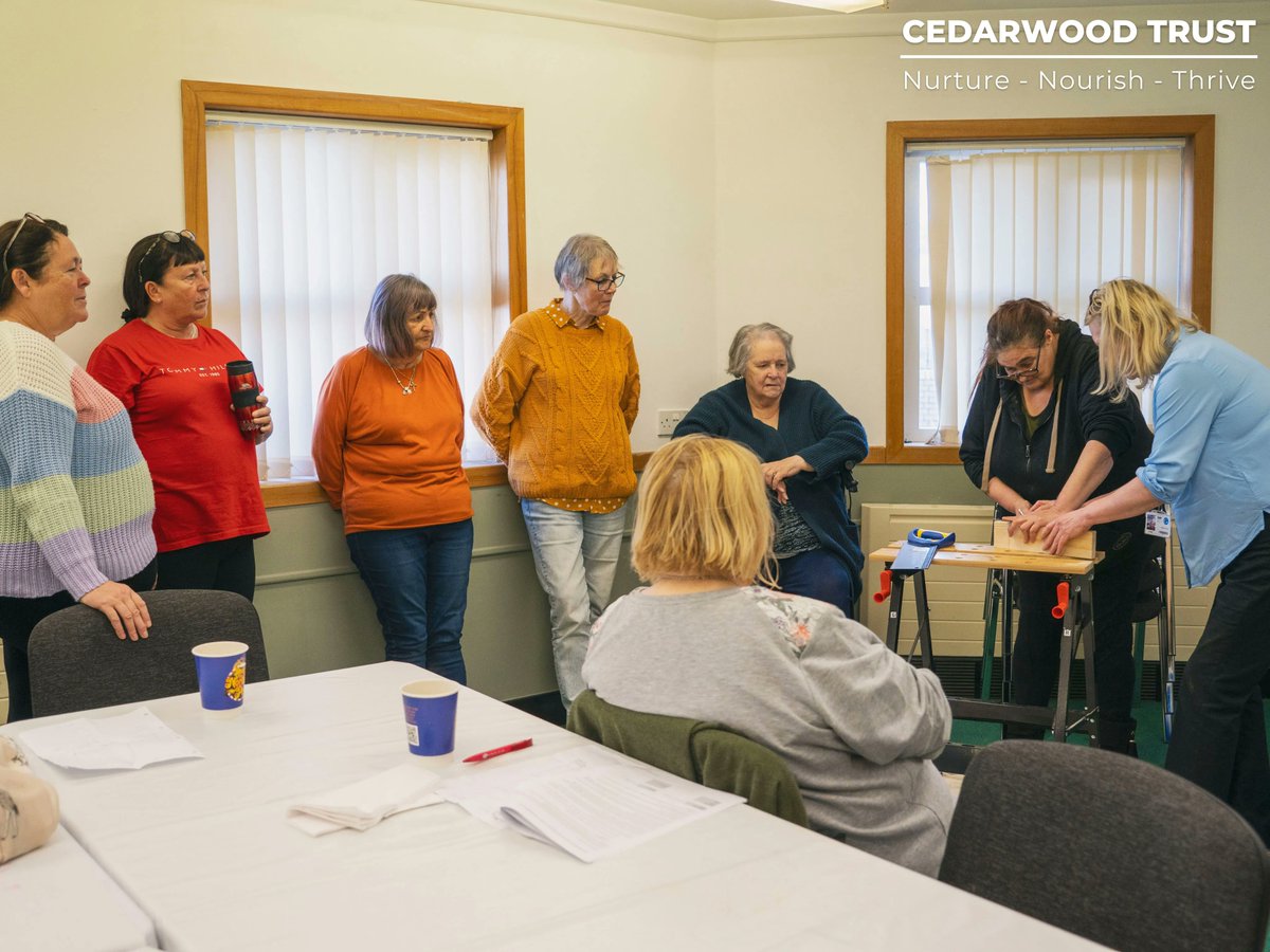 CedarwoodTrust's tweet photo. The Build NE team are back with our Over 50s Brunch Club this morning for more craft activities from 9:30am till 11:30am!
These workshops are provided by @gatesheadcoll and funded by @NorthTyneCA. #CedarwoodTrust #BuildNE #BrunchClub https://t.co/xohEM0ilA9