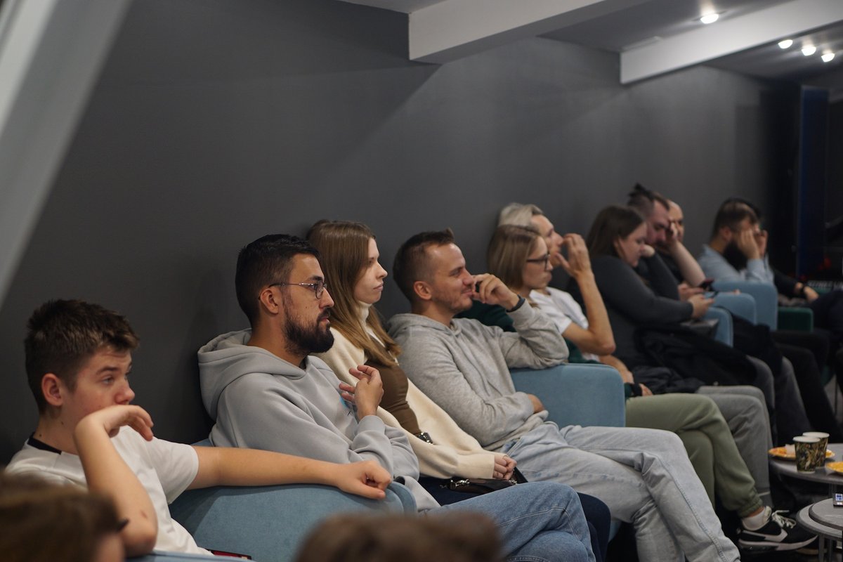 css_moscow's tweet photo. Всем привет! А вот и фотографии с нашей прошлой встречи, в MTS AI: 
https://t.co/6KvHFNQfz7 📸

А еще новость. Мы готовим нашу следующую встречу, которая планируется в декабре! 🥳

Хотите выступить, присылайте свои заявки — https://t.co/5zbWLx4C8Q . https://t.co/DqnHllZg0c