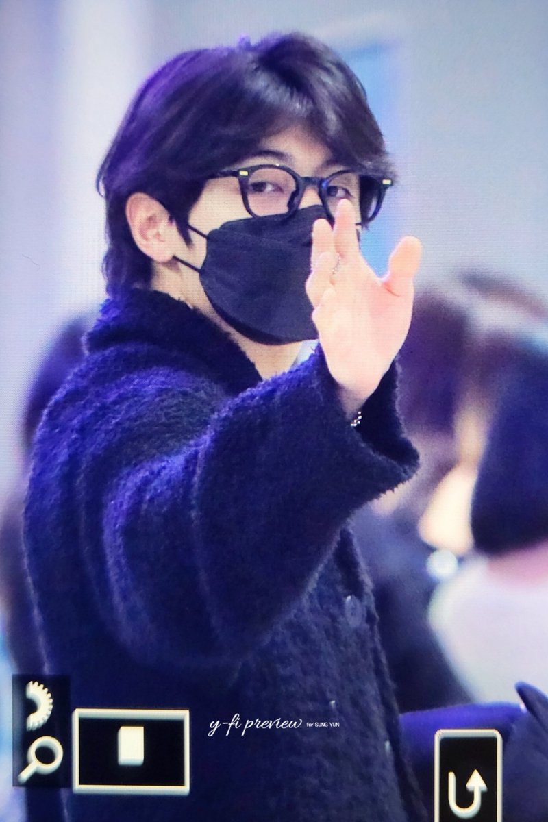 csy950731's tweet photo. 221122 출국

잘다녀와❤️

#GoldenChild                             
#골든차일드                                       
#ワイ #Y #와이 #성윤 https://t.co/XrTXln55MK