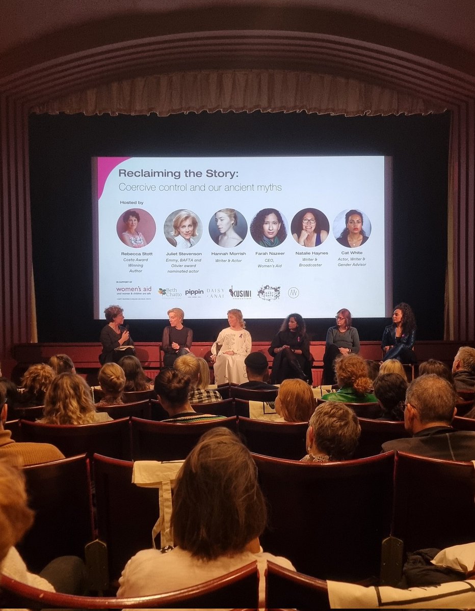 I'm so proud of @Hannah_Morrish, writer of and actor in #CERES, which premiered last night. A modern retelling of the myth, exploring and exposing coercive control. Heartbreaking, unsettling.

Powerful panel afterwards too.