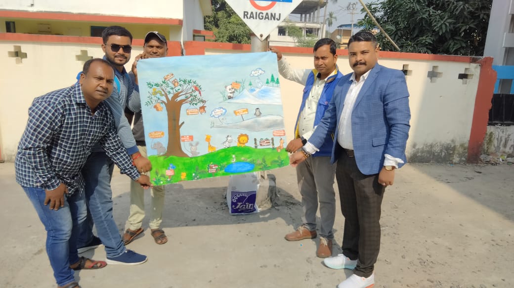 GeoTapaspal's tweet photo. Started journey from Raiganj Rail station and sharing my idea of Climate class https://t.co/P4JUhOqe8B
