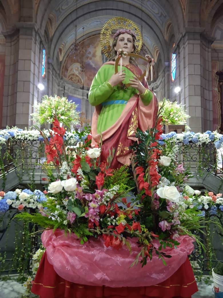 zapatajg's tweet photo. Nuestra Patrona Santa Cecilia... Feliz día del Músico a todos nuestros colegas... Bendiciones 🙏 https://t.co/lUAjnvClkc