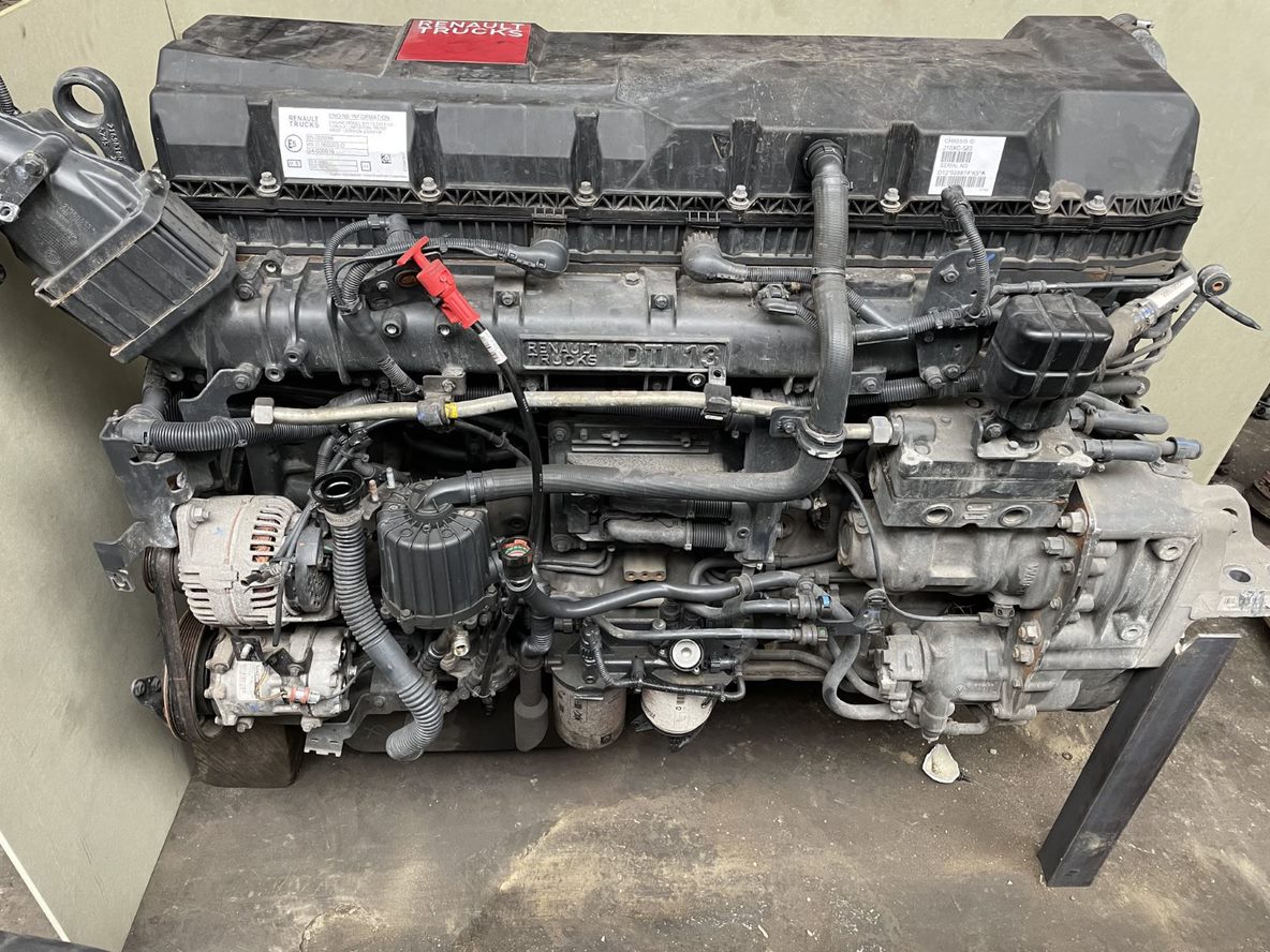 CrossHeights's tweet photo. For sale on our eBay shop and website:
Renault DTi11 520 / Volvo D13K 500 Euro 6 Step D Engine (2020) 7423415093 (Completed 376,000kms)

https://t.co/URyyxJkg88
https://t.co/fjcM2Vo6kr

#crossheights #renault #engines #trucks #truckparts #renaultbreakers https://t.co/YMa9Mw5Wnm