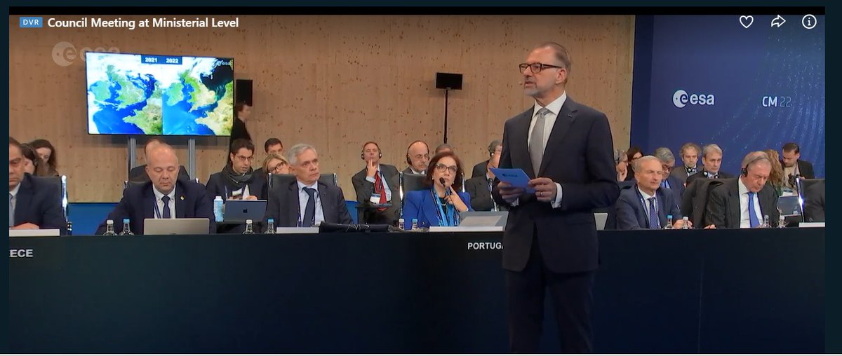 ciencia_pt's tweet photo. A Ministra Elvira Fortunato preside à delegação portuguesa no Conselho Ministerial da @esa e faz-se acompanhar pelo Embaixador de 🇵🇹 em França, José Augusto Duarte, pelo Presidente da @portugalspace Ricardo Conde, e pelo Presidente da @_ANACOM_, João Cadete Matos.
#CM22 
#Paris https://t.co/y9X7B2mpJP