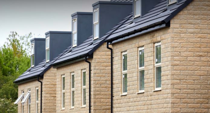 clickcaststone's tweet image. Our #WallingStone e-book highlights the fantastic results you can get from our high-quality, cost-effective alternative to natural stone. Could you spot the difference? 

Check it out: ow.ly/F6xj50LKwwk

#specifiers #architects #housebuilders #attheheartofbuilding