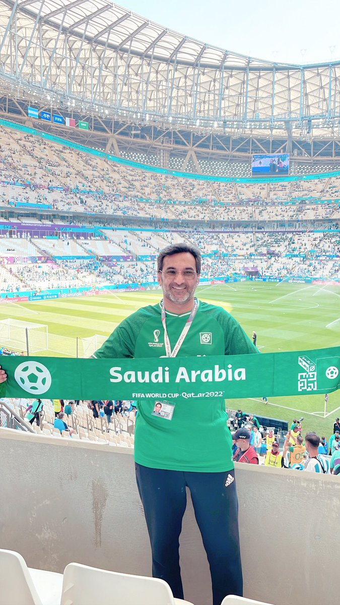 RMD4Q8's tweet photo. أنا #كويتي 
أمس #قطري واليوم #سعودي وبكرة #مغربي وبعده #تونسي 

دمي #عربي 

#كأس_العالم_قطر_2022 | #قطر_2022
#Qatar2022   #WorldCup2022 https://t.co/qXasY36gsC