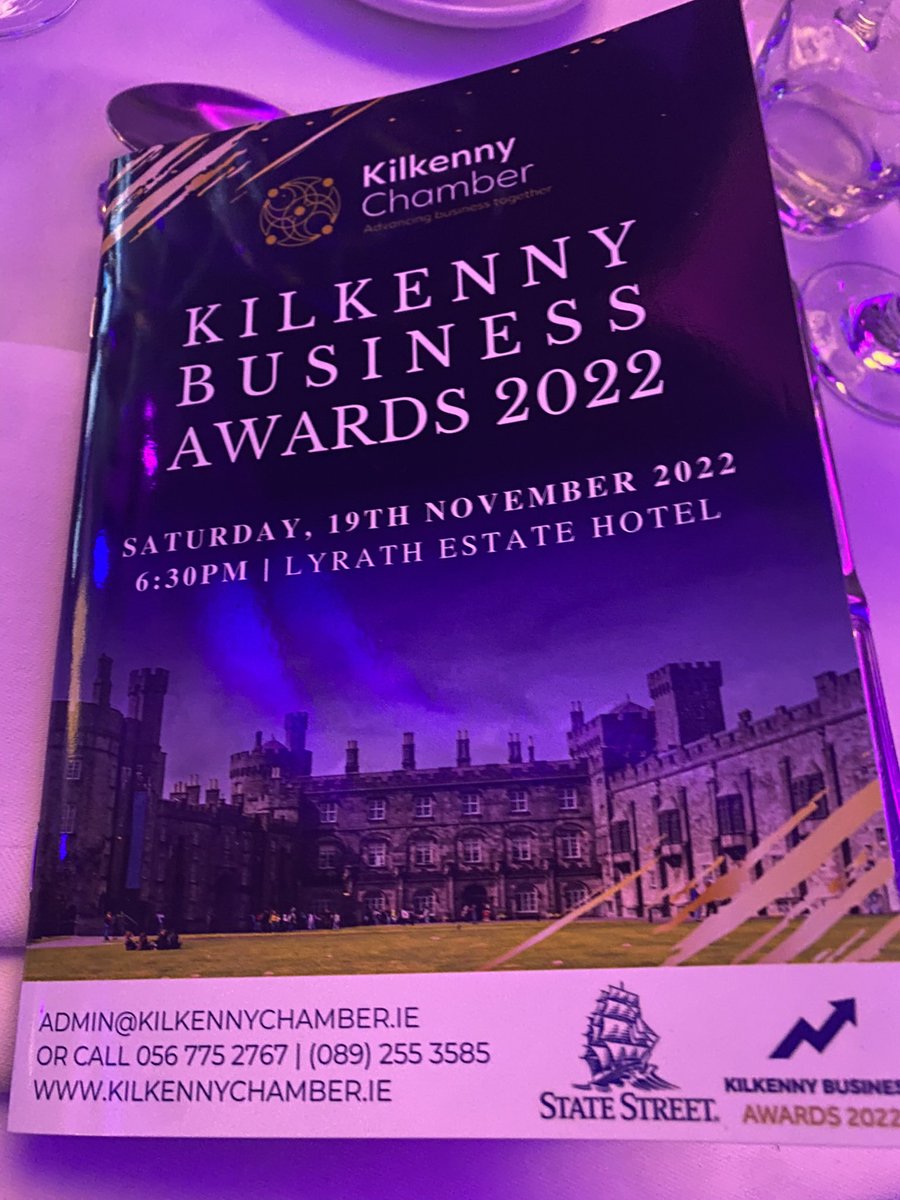 eimearvizedesigns tweet media