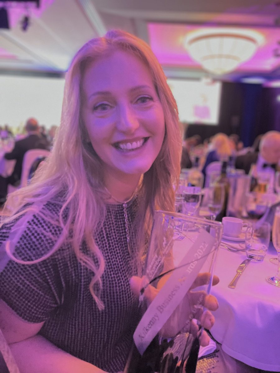 eimearvizedesigns tweet media