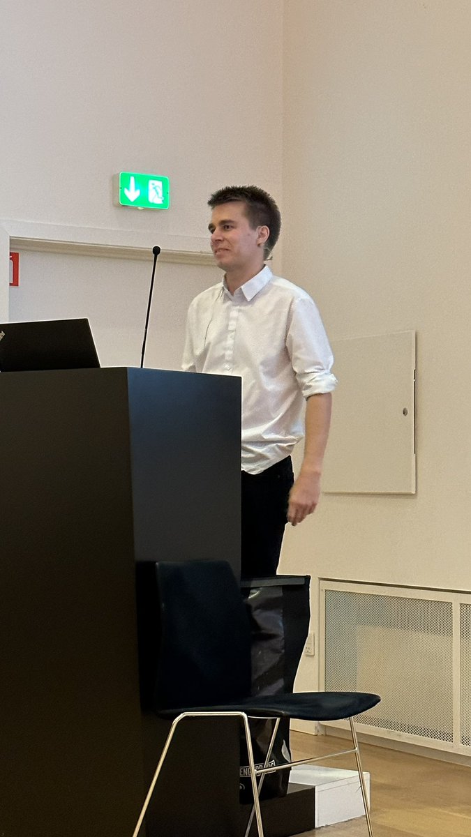 BestleMorten's tweet photo. Martin Schønnemann Lund successfully defended his magnificent PhD thesis "Endotheliopathy and Respiratory outcomes" at Nordsjællands Hospital.
Good discussion with the assessors (Strøm T, Bentzer P, Osteowski S)
Proud to have been a supervisor on this project. https://t.co/K9SCvH99NQ