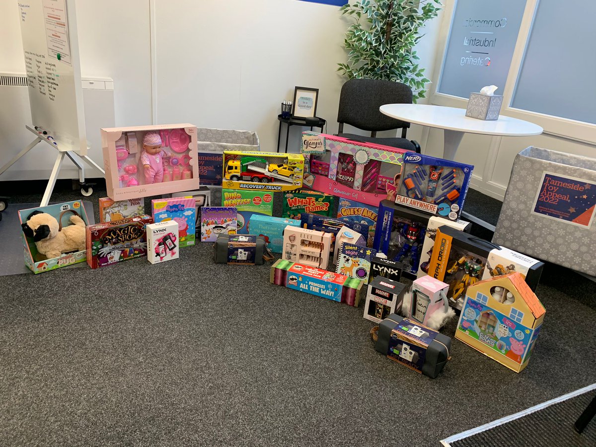 We are one of Hyde’s Tameside Toy Appeal drop off’s. This goes towards putting an extra big smile on a child’s face this year. 🎁
0 – 18 years boys and girls – all new, no old or soft toys. No need to be wrapped, Bennett Staff, 52 Market Street, Hyde, SK14 1AH.
#TamesideToyAppeal