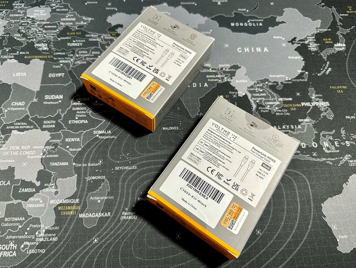 MikyAncona's tweet photo. Grazie a @voltme  proviamo i nuovi cavi di ricarica con supporto a 60 e 100 watt ! 
Acquista qui : https://t.co/7urqa0VlHq
#voltme #cable #usb #tipoc #typec #mikyancona #test #review #unboxing #youtube #100w #60w #android #tablet #ios #apple https://t.co/hc2Ectxn2g