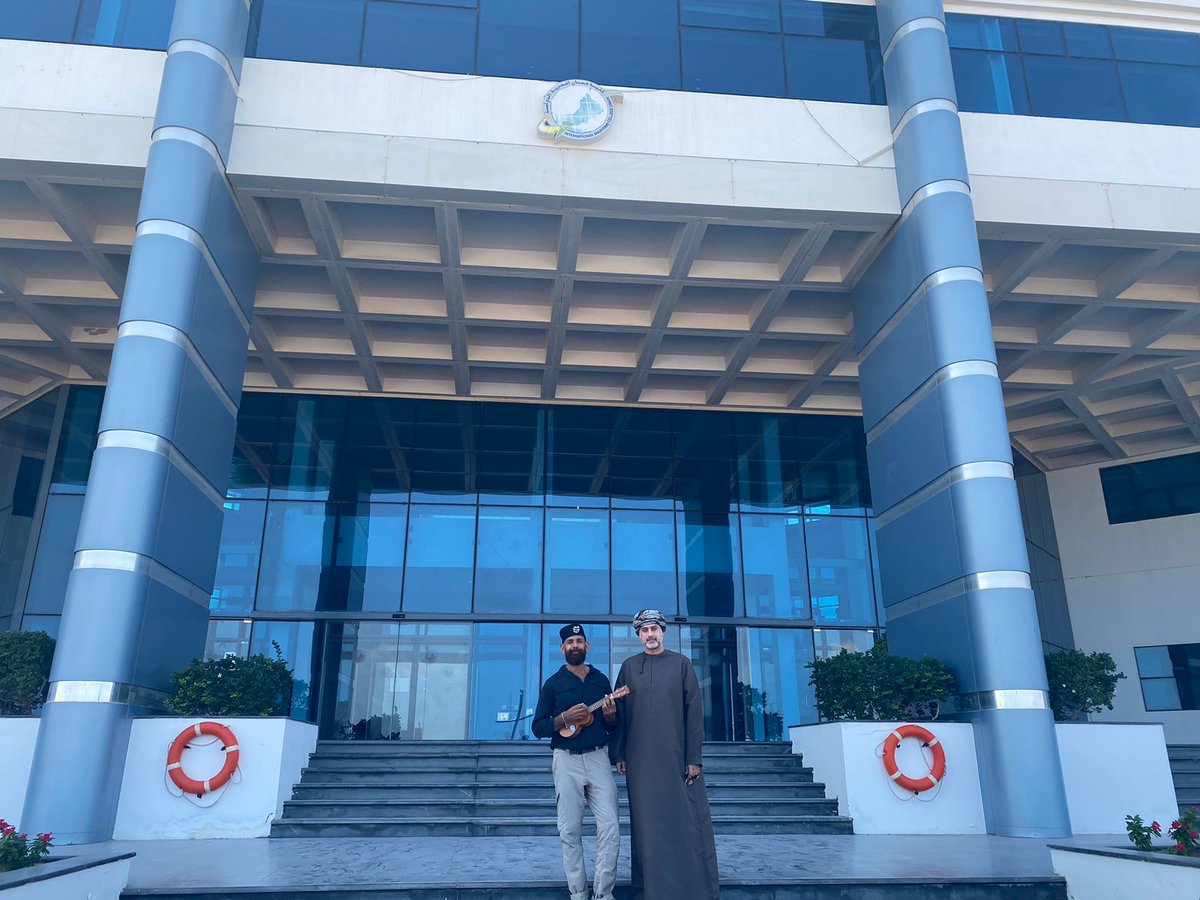 خطوات صغيرة اليوم، تغييرٌ كبيرٌ غدًا. فالي في عُمان هنا في @IMCOOFFICIAL مع @CAVEMANGRAM لاستضافة فعالية الاستدامة المميّزة هذه مع الطلاب! نتطلع قُدمًا لبدء هذه الفعالية المستوحاة من رعايتنا لسلسة "لم تُكتشف بعد" التي ينتجها مشروع @OMAN_INFOCUS
#لم_تُكتشف_بعد