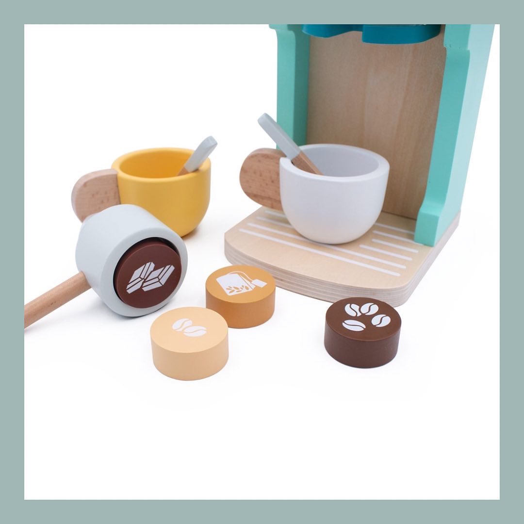 adamfromhome's tweet photo. Welcoming Jumini Toys to Adam From Home 🧸
A stunning collection of 7 wooden sets crafted from FSC Certified wood &amp; decorated in gender neutral pastel. Enjoy 10% off until Dec 1st as an introductory offer🎁

#kids #kidstoys #Christmasgifts #uniquegift #norwichbusiness #shopsmall https://t.co/jtnbfgees0