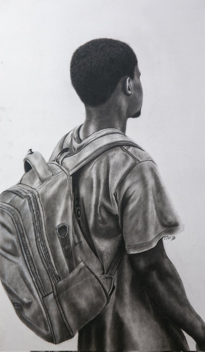 Ajs_art3's tweet photo. Title :- journey of dreams
I remembered my first step to find what the world had for me , 
A decision that came with a lot of hard work, 😢  traveling to meet up with work, with my bag around my shoulders ,😔😔.
Medium charcoal on paper
Size 18 by 29 https://t.co/2ZaGHYGopq