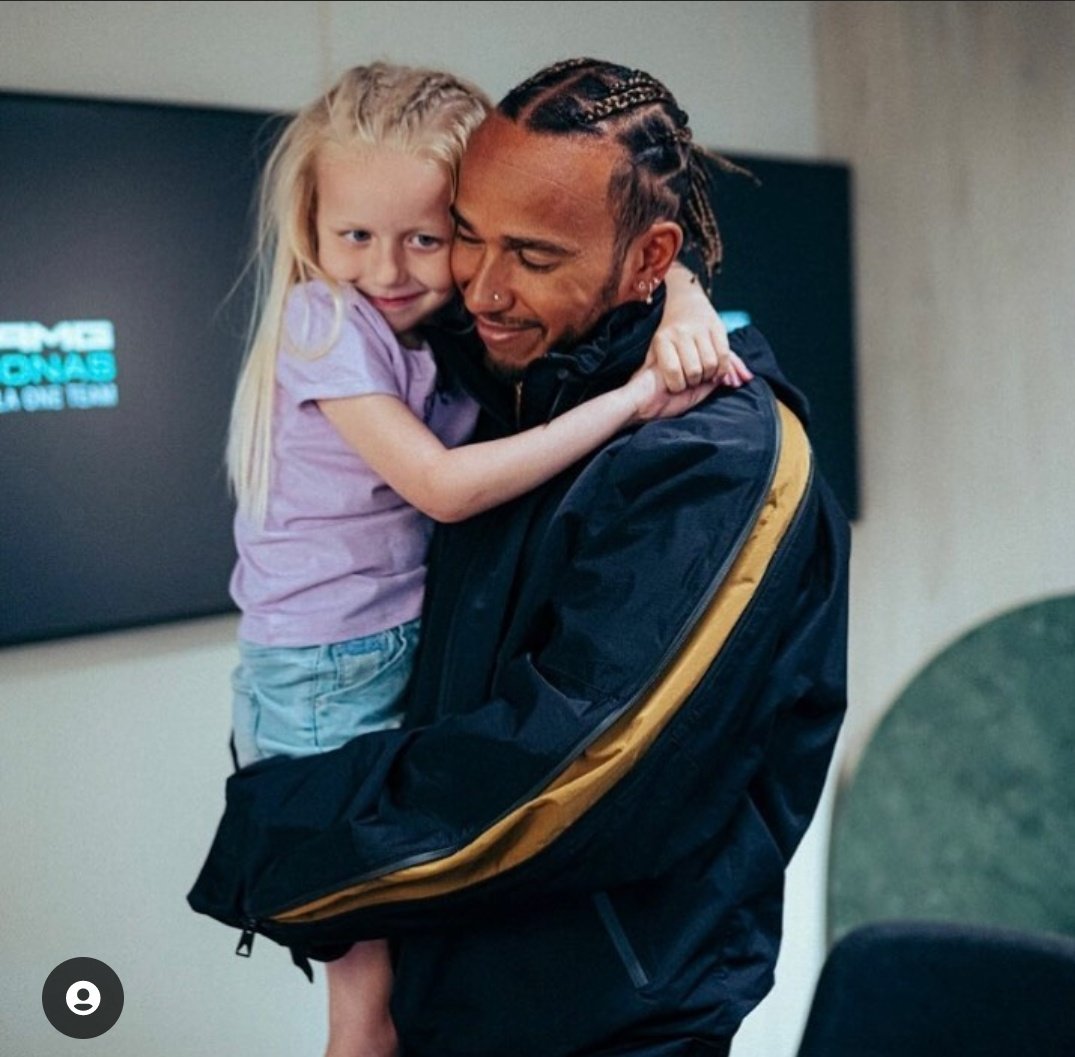 FerrariNewsUK's tweet photo. Admin took a day off of Twitter yesterday so missed this.

Rest in peace Isla ❤️🕊️ https://t.co/uPsjSTtXam