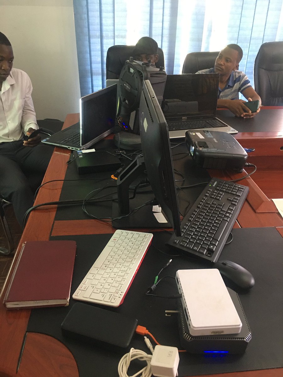 ARTUZ_teachers's tweet photo. We are working toward bringing cost free internet access to marginalized communities through introduction of #internetinabox . It is an initiative aimed at ensuring that learners in rural areas access digital learning resources for free through logging into a designated saver https://t.co/IDmwiLv3Ge