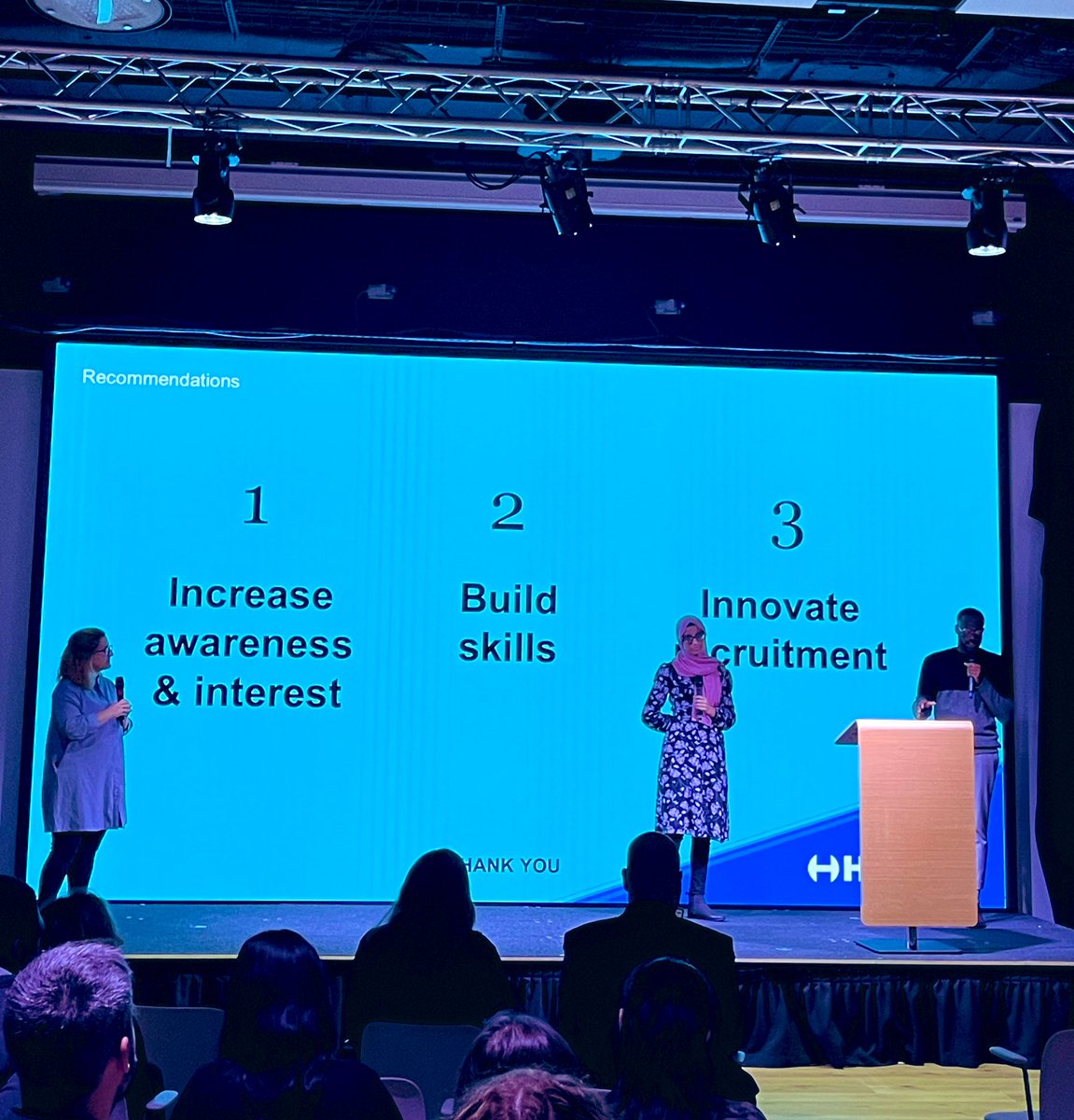 HereEast's tweet photo. Recommendations from the Apprentice Ambassadors on #BreakingBarriers in the #TechIndustry 

1. Increase awareness &amp; interest 
2. Build skills 
3. Innovate recruitment 

#DiversityInTech
@hackneycouncil @mayorofhackney https://t.co/xsVwdnLmou