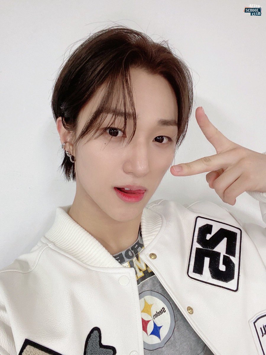 arirang_ASC's tweet photo. [ATBO]
⠀
짱티뵤를 대하는 #ATTITUDE ?
무조건 울 강아지들 사랑 듬뿍듬뿍 주기🫶🏻
매순간 최선을 다하는 열정부터
보트를 사랑하는 마음까지
모두 다 보여주고 간 우리 ATBO✨
⠀
#ATBO_ASC #ATBO @ATBO_ground https://t.co/BaQGgYNglp