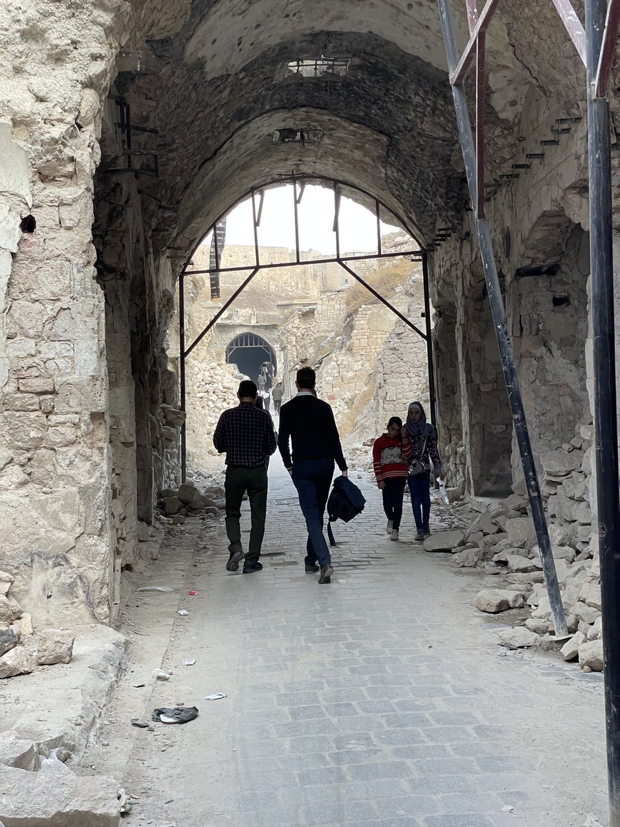 WFP_Syria's tweet photo. Delegation from #Norway visited @WFP early recovery projects in #Aleppo such as rehabilitation of bakeries and irrigation canals.

Flexible funding from @NorwayMFA provides WFP with greater agility and predictablity to respond whenever and wherever needs are greatest in #Syria. https://t.co/csi8H2UAHU