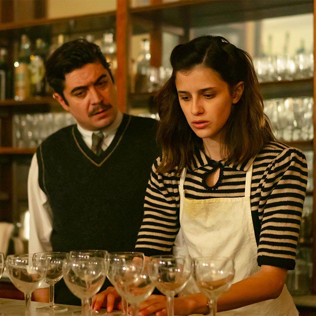 CinemaItaliaUK's tweet photo. “L’ombra del Giorno" + Q&amp;A with Giuseppe Piccioni and Riccardo Scamarcio at @TheGardenCinema, Saturday 17th December, with food provided by @RossodiseraFood and wines by Tenuta dell'Ugolino! 🍷🍿
 
🎟 Tickets now available: https://t.co/mDQeOZsHBs https://t.co/IHNyyNozIk