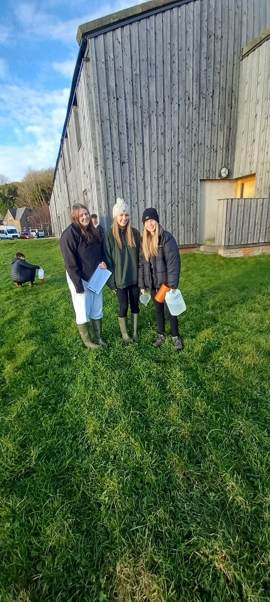 KHSSocSub's tweet image. Early morning experiments here at Millport. @KirkcaldyHigh #highergeoenvsci