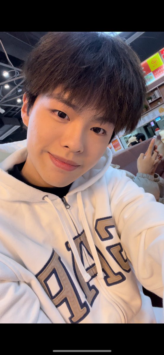 tahwosy's tweet photo. 乖乖你今天过的怎样？ https://t.co/WpK6N5VQW5