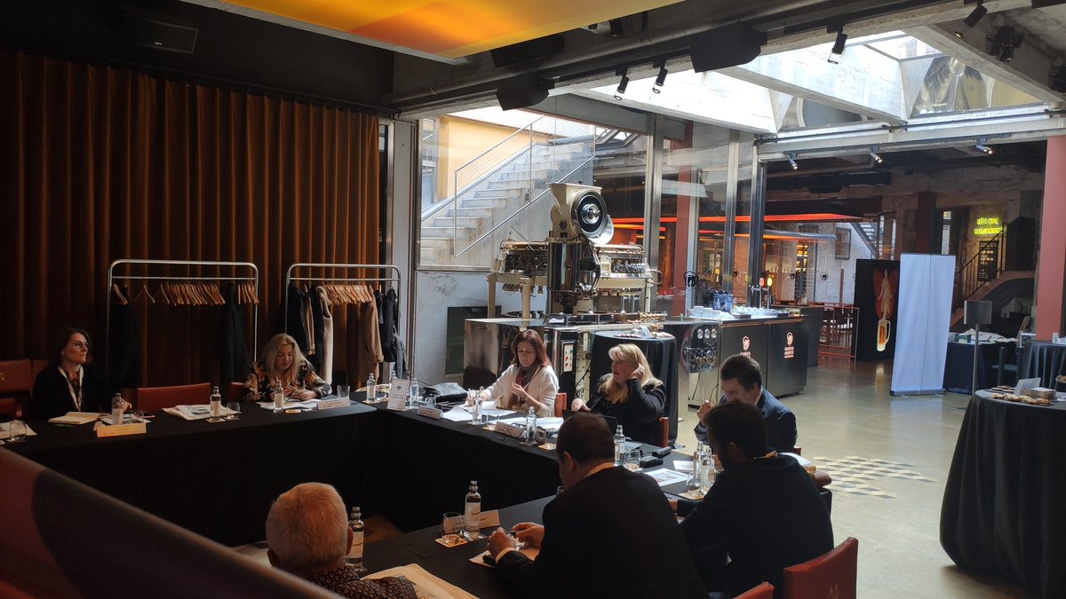 ASOCIACIÓN MEDITERRÁNEA DE AROMAS Y FRAGANCIAS tweet media